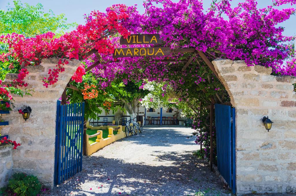 Villa Marqua Kalavárda 外观 照片