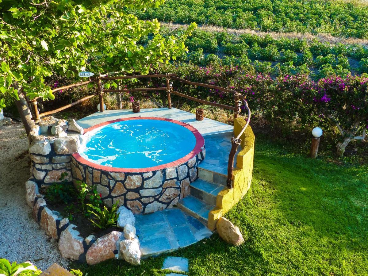 Villa Marqua Kalavárda 外观 照片